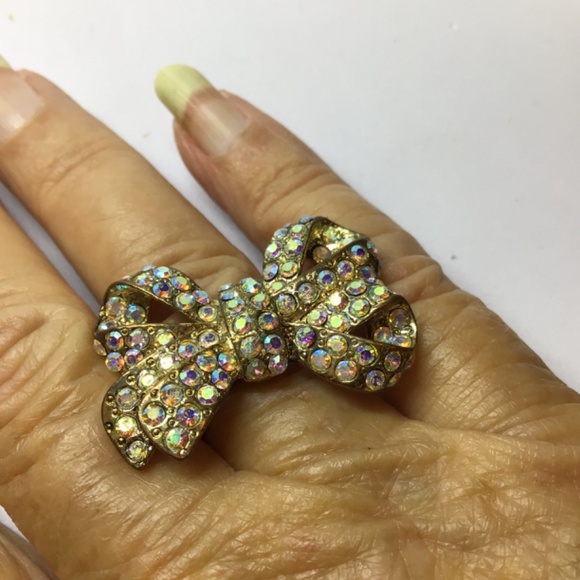 Vintage Rhinestone Ring - Picture 4 of 4